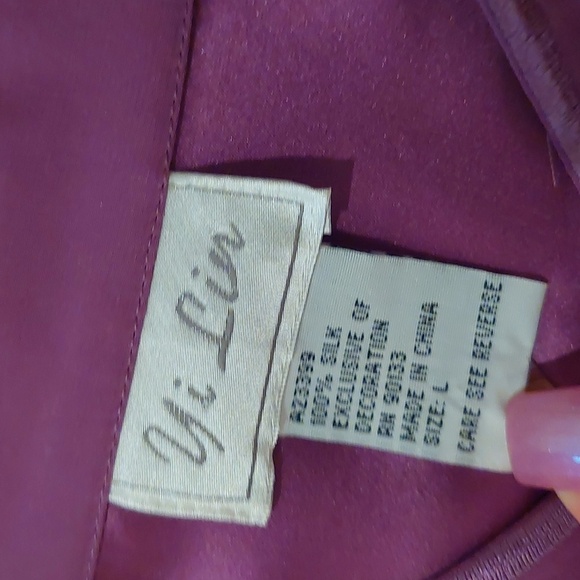 Women's Yi Lin Tunic Silk Lagon shirt. Large. - Picture 6 of 11